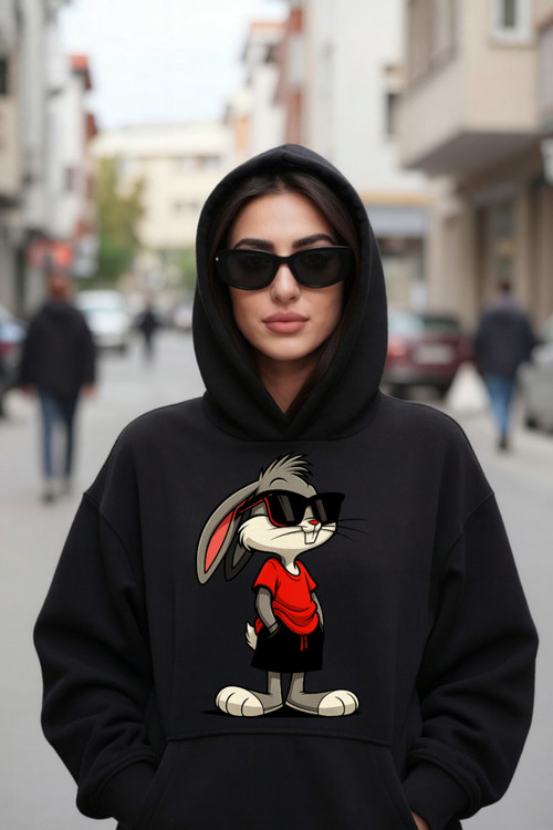 هودی مشکی زنانه داخل کرکی چاپ باگز بانی