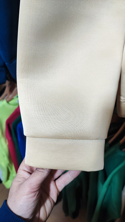 هودی بیسیک رنگ کرمی پارچه پفکی